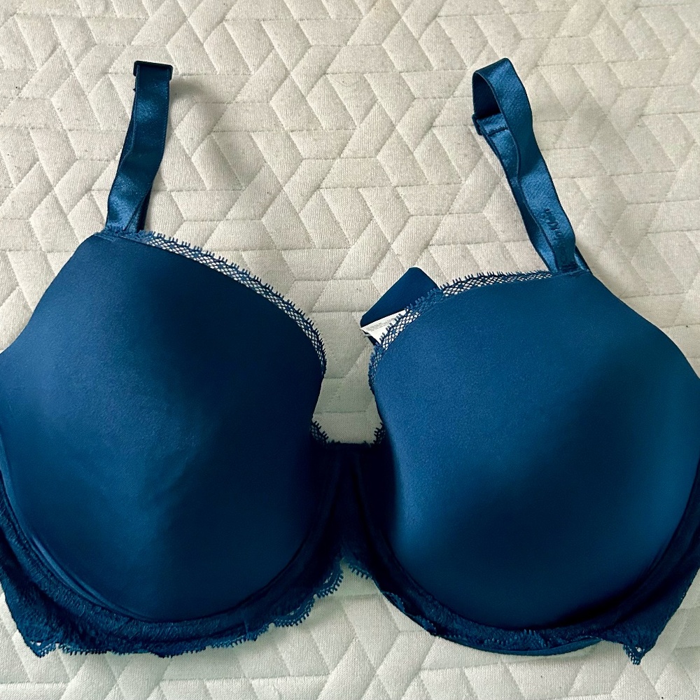 New Calvin Klein Seductive Comfort with Lace Demi Left Multiway Bra Blue 34 DDD